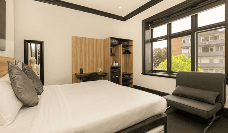 Glenferrie Lodge photo 1