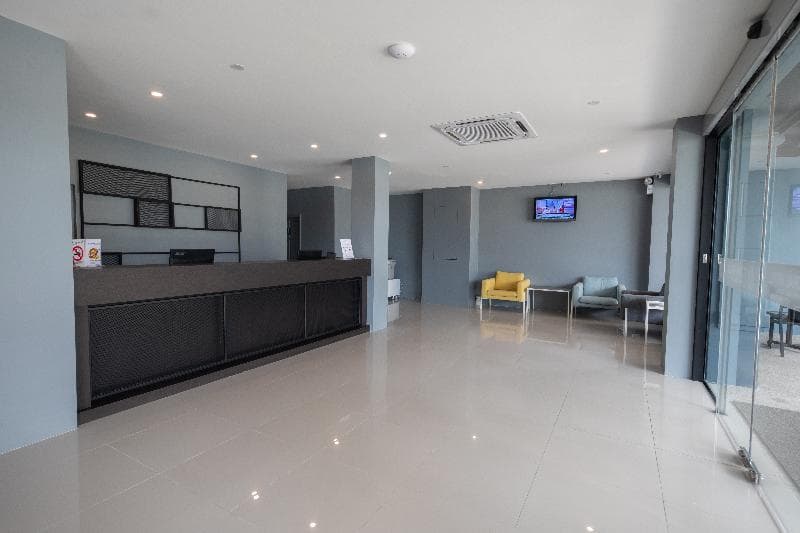 Floral Hotel Lakeview Koh Samui 5