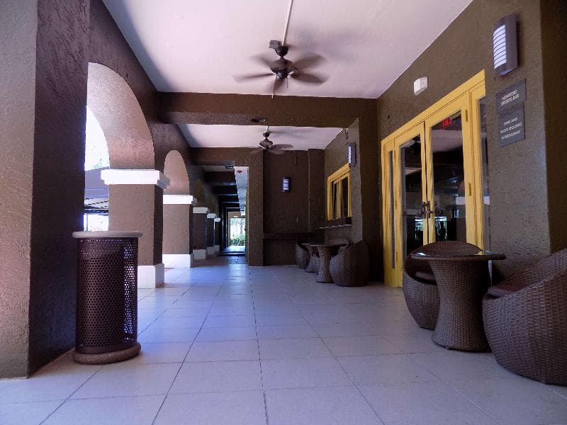 Best Western Plus Deerfield Beach Hotel & Suites 3