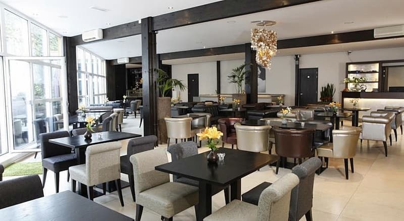 Centro Hotel Ayun Koln, Trademark Collection by Wyndham 5