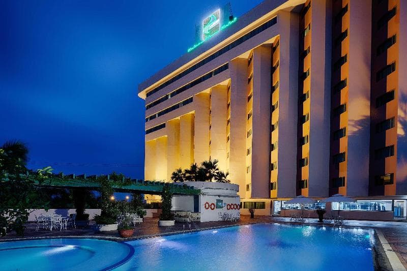 Halong Plaza Hotel main
