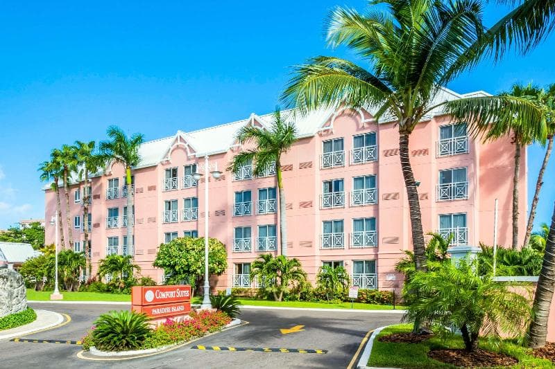 Comfort Suites Paradise Island 5