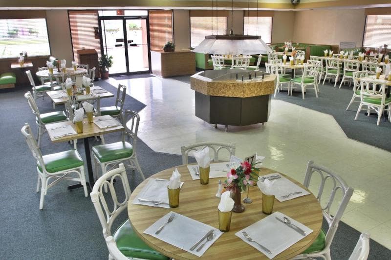 Castaways Resort & Suites 3