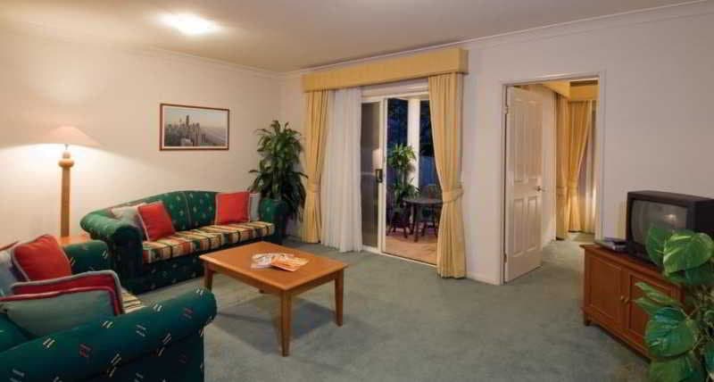 Royal Woods Resort 4