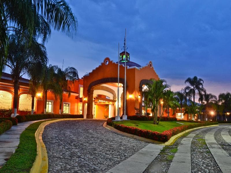 Mision Colima Hotel 4