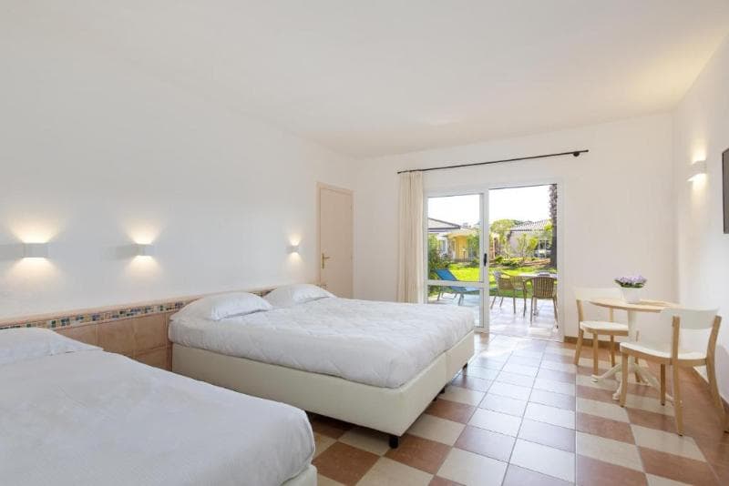 Tirreno Resort 1