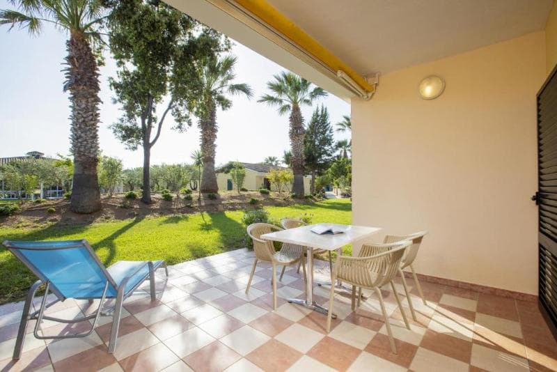 Tirreno Resort 2