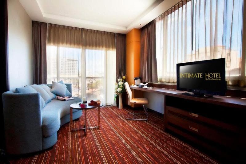 Intimate 3