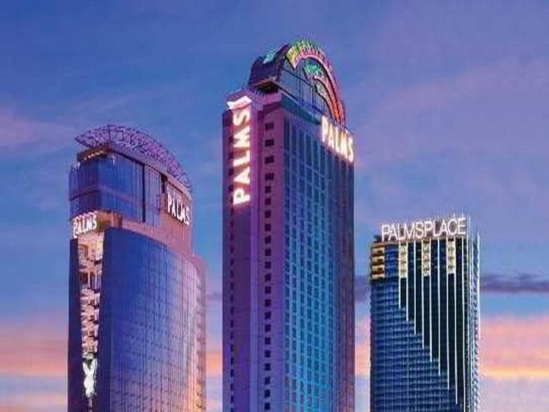 Palms Place Hotel And Spa 4