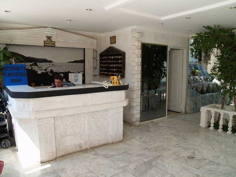 Atlantis Apartments 2