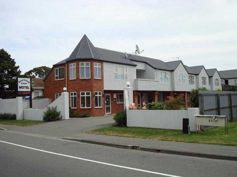 Rosewood Court Motel main