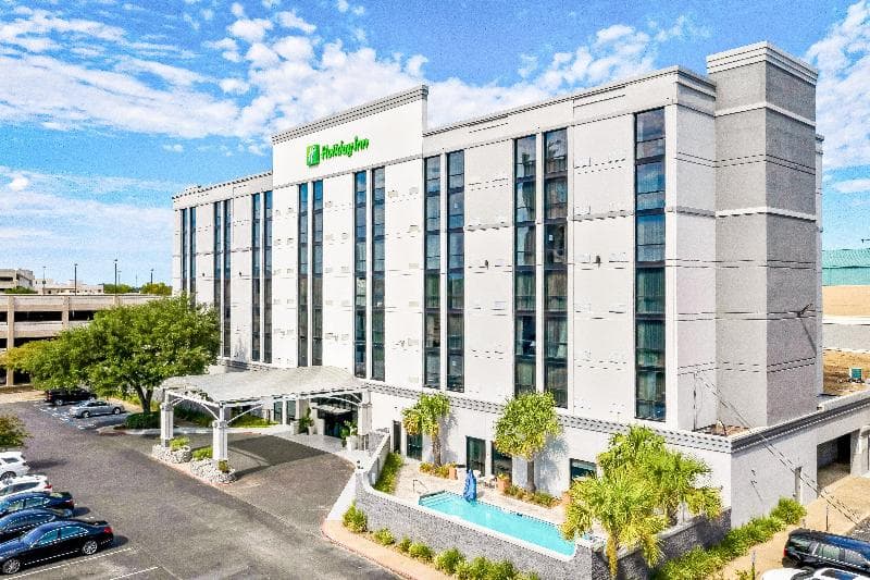 Holiday Inn Alexandria - Downtown 4