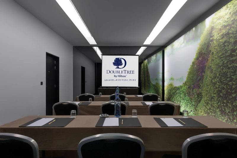 DoubleTree by Hilton Lisbon - Fontana Park 2