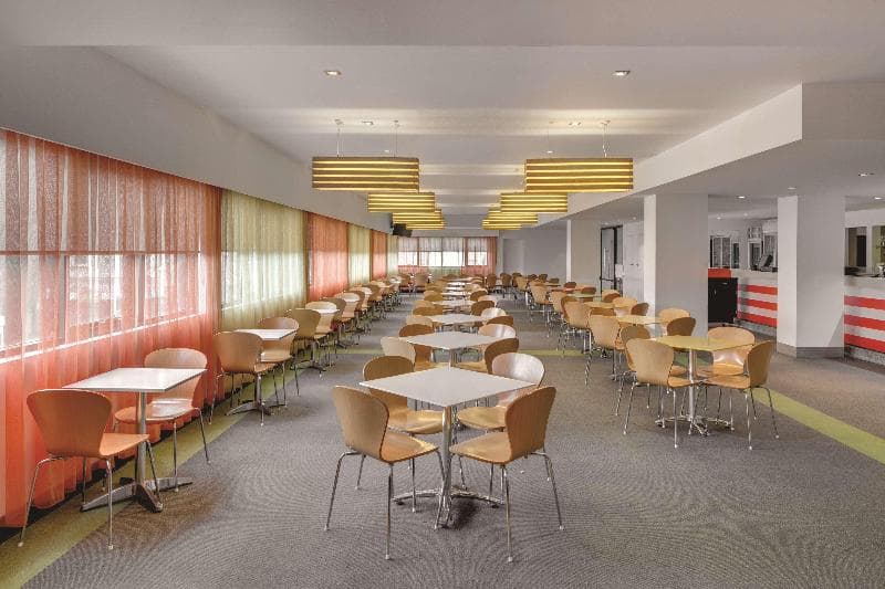Travelodge Hotel Hobart 5