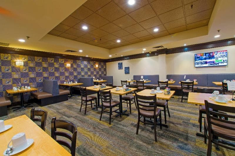 Best Western Plus Toronto Airport Hotel photo 1