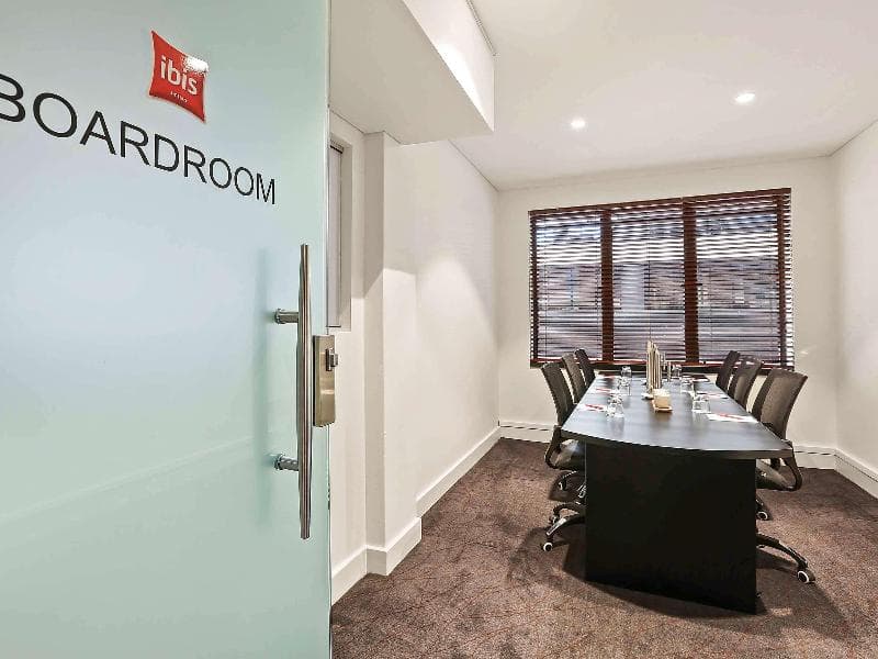 ibis Sydney World Square photo 1