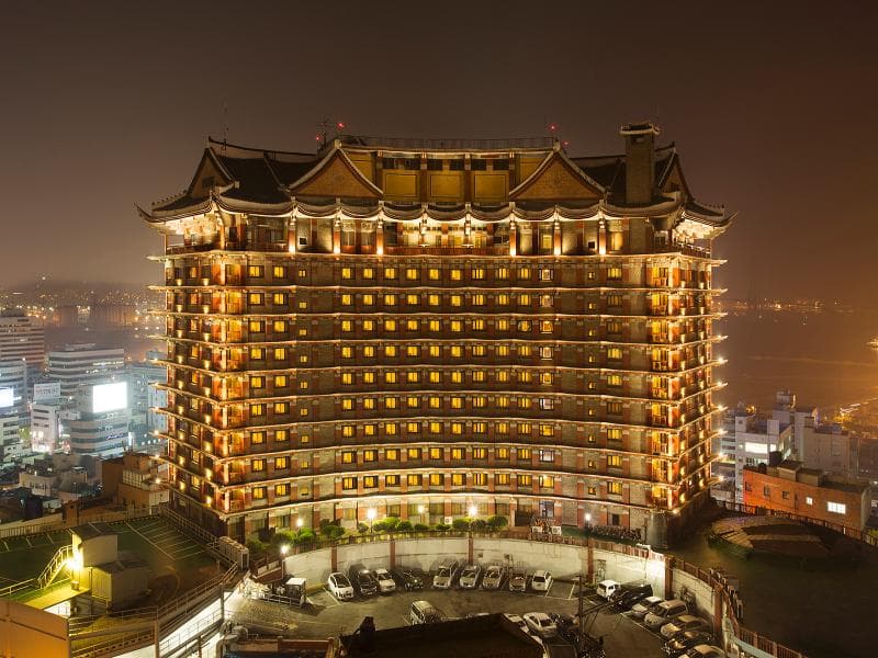 Commodore Busan (Adults Only) 2