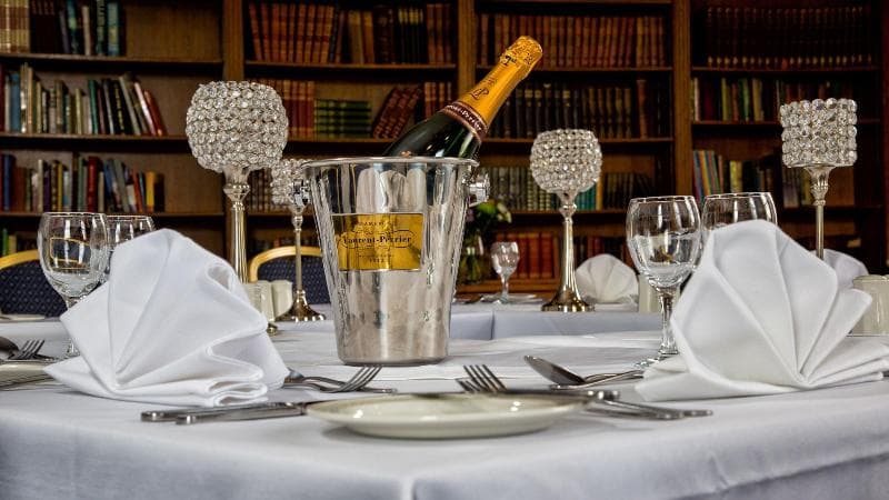Waterton Park Hotel & Spa (Adults Only) 4