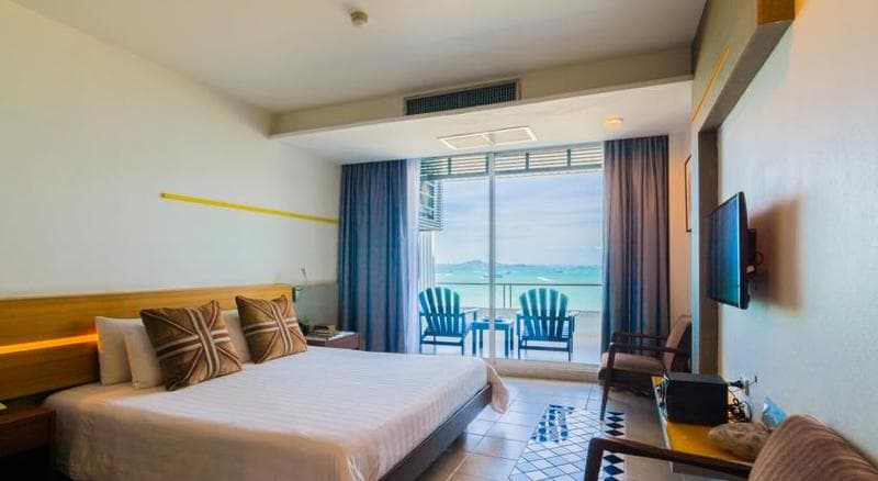 Baboona Beachfront Living photo 1