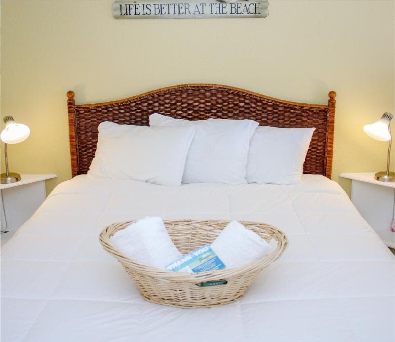 Barefoot Beach Club 5
