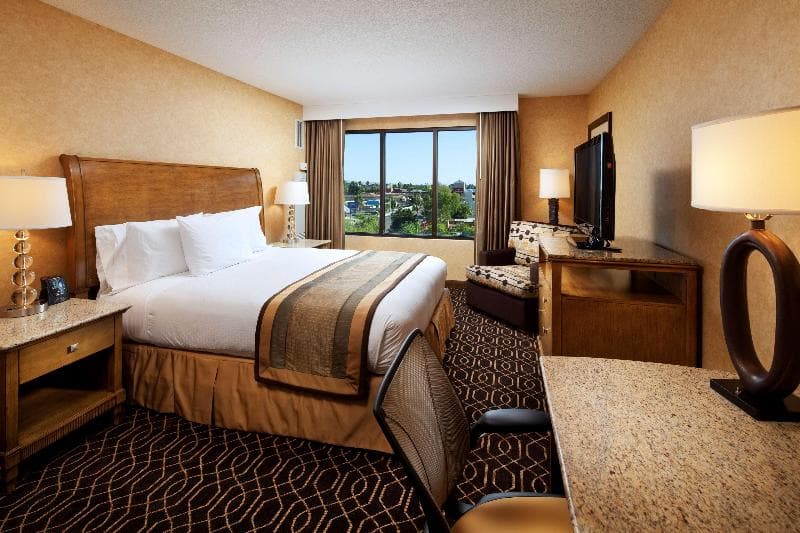 DoubleTree Suites by Hilton Hotel Anaheim Resort - Conventio 2