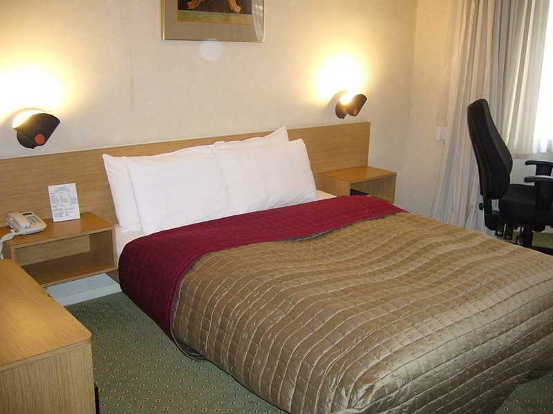 Touchstone photo 1