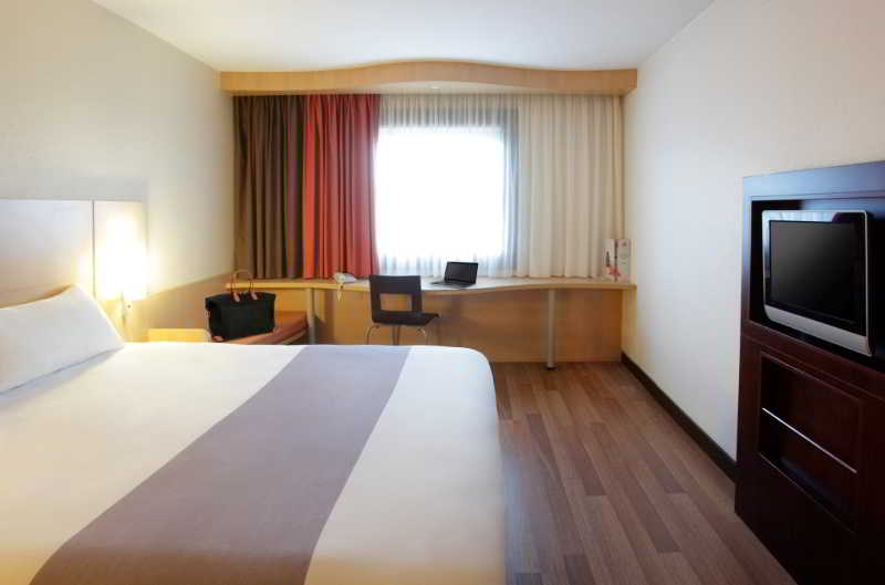 Hotel Ibis Budapest Heroes Square 3