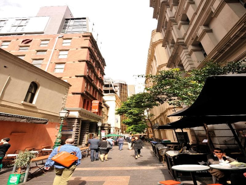 Metro Apartments On Bank Place Melbourne 4