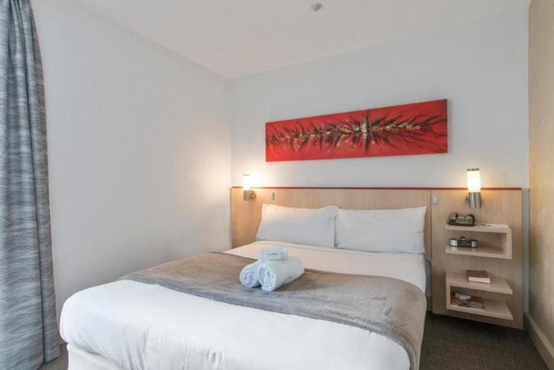 Metro Hotel Perth 4