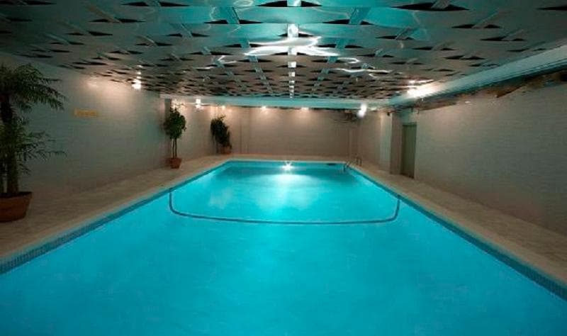 Century Plaza Hotel & Spa Vancouver 4
