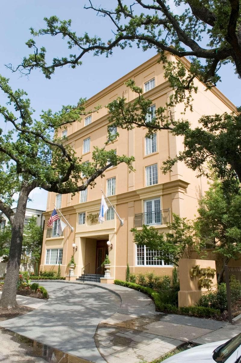 Hampton Inn New Orleans-St. Charles Ave./Garden District 5