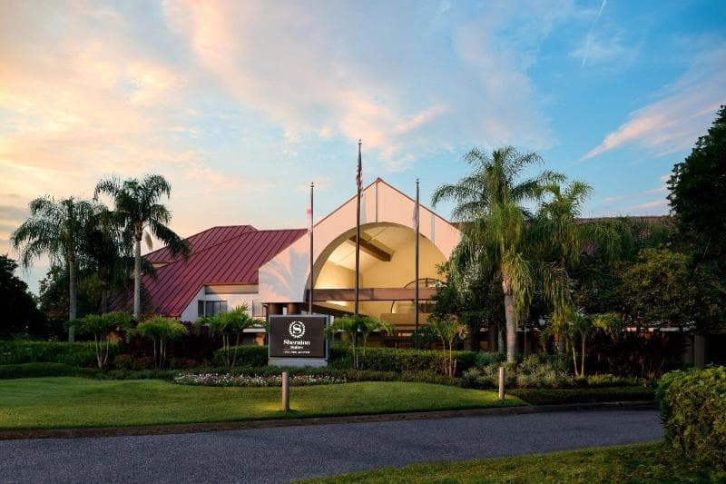 Sheraton Suites Orlando Airport 5