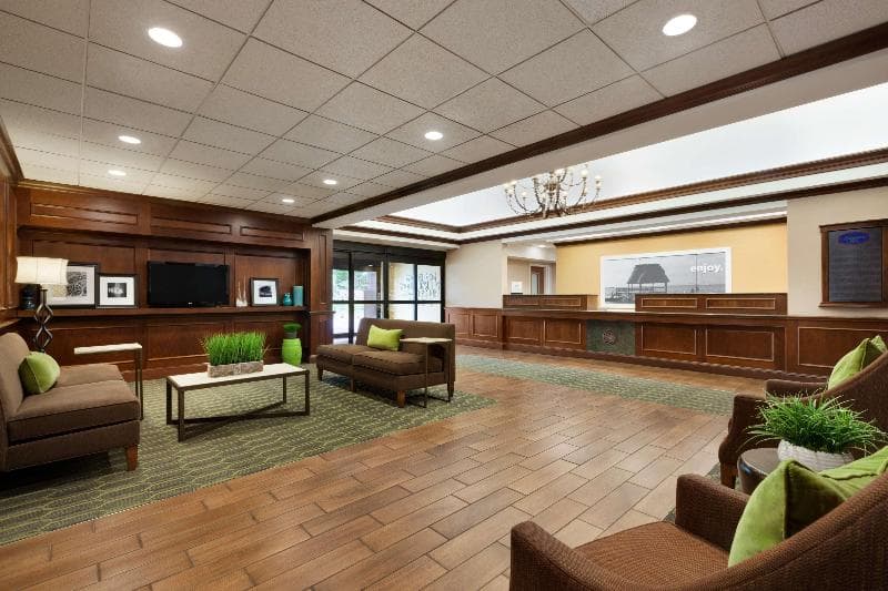 Hampton Inn Long Island - Brookhaven 4