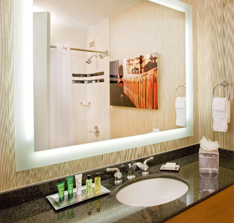 Hilton Newark Airport 3