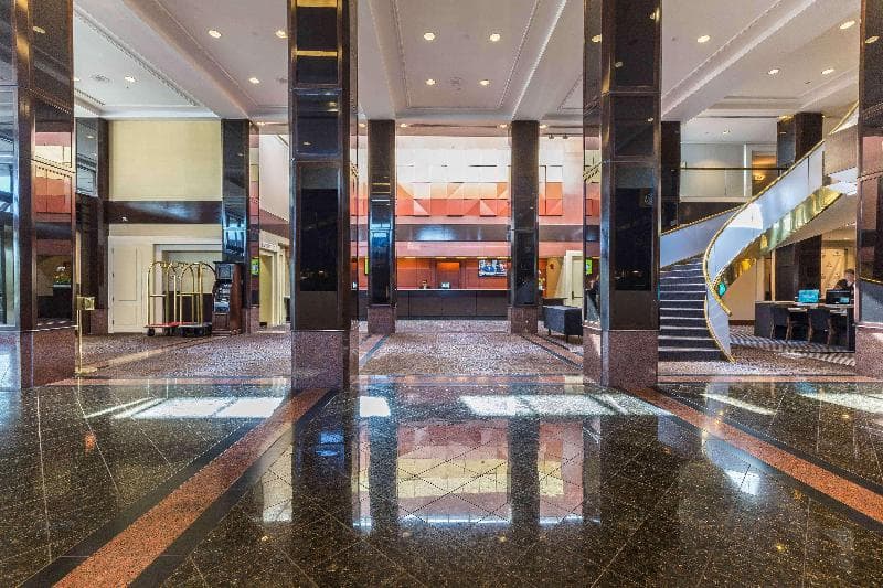 Hilton Newark Airport 5