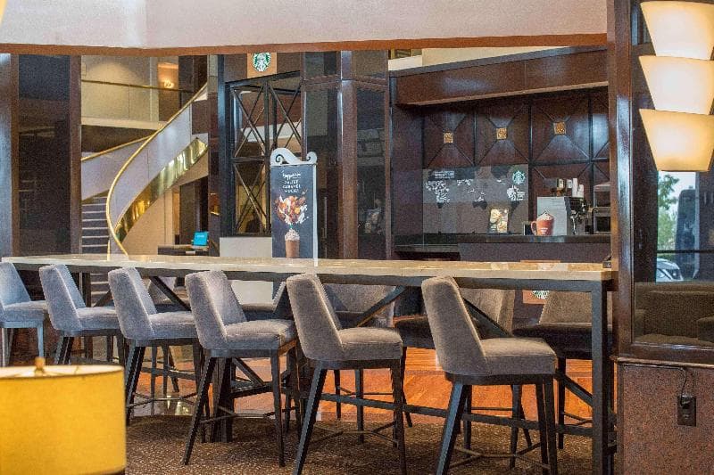 Hilton Newark Airport 4