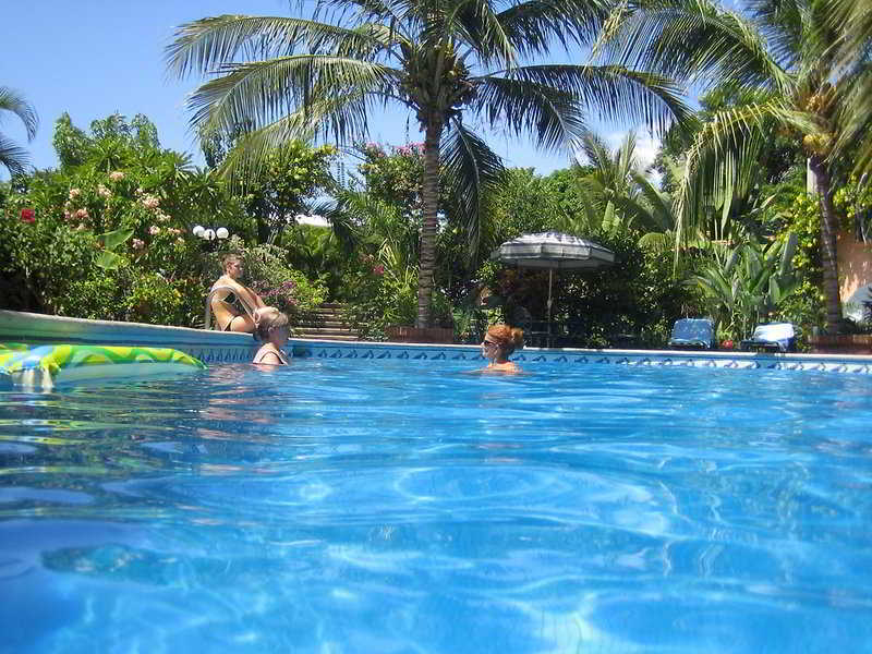 Suites La Hacienda photo 1