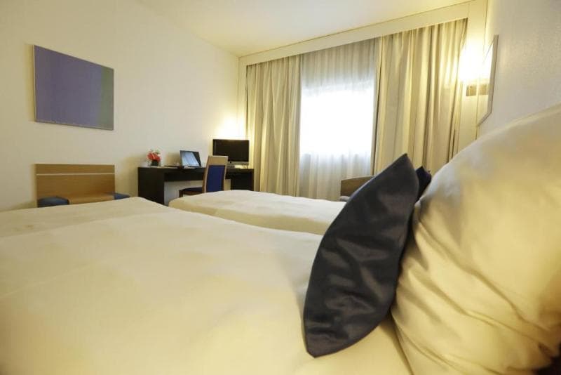 The Sydney Hotel 2
