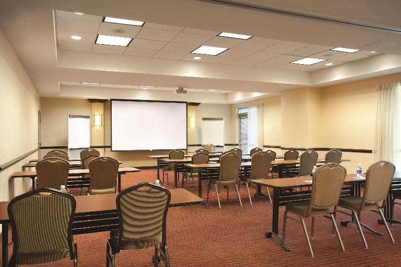 Hyatt Place Fort Worth/Cityview photo 1