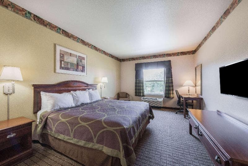 Super 8 By Wyndham Fort Worth Stockyards photo 1