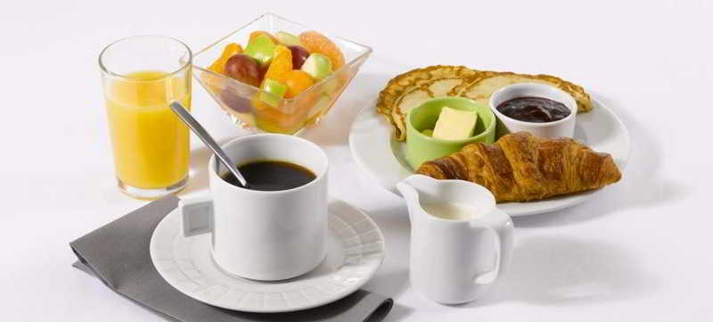 Greet Brussels Airport photo 1