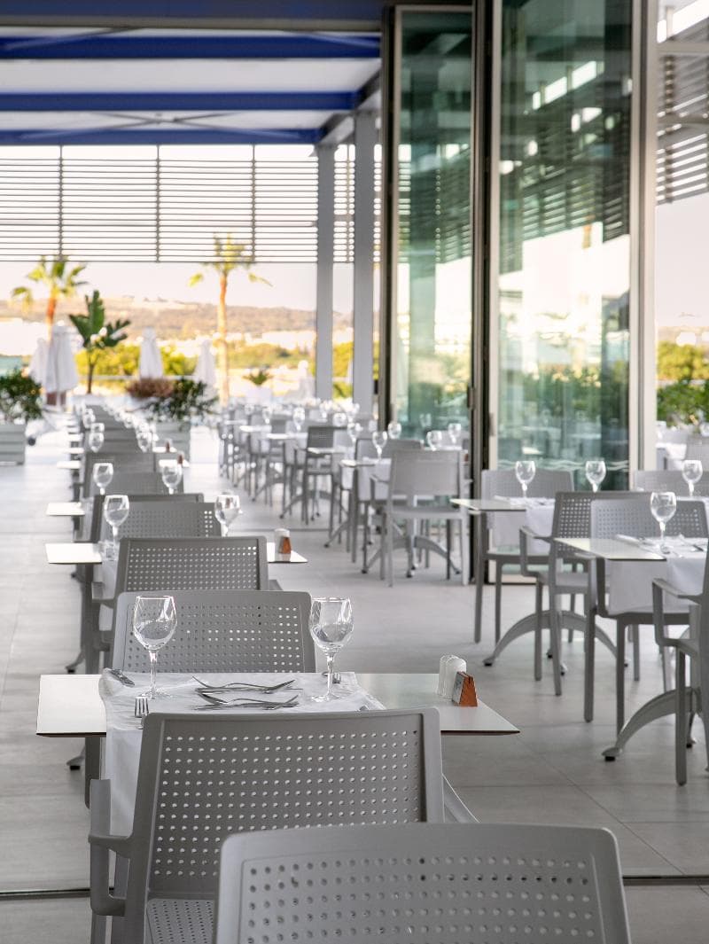 Asterias Beach Hotel 5