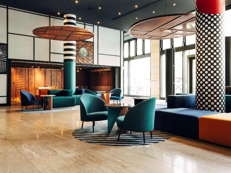 Pullman Berlin Schweizerhof Hotel 5