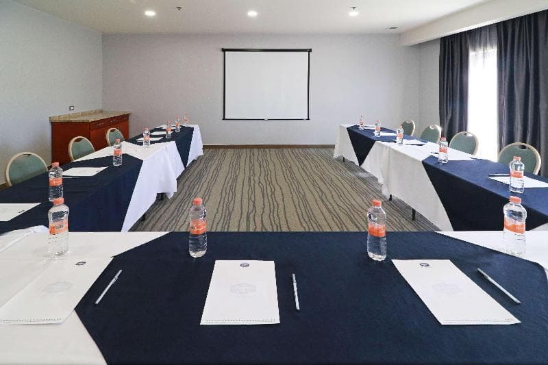 Hampton Inn by Hilton Chihuahua City 5