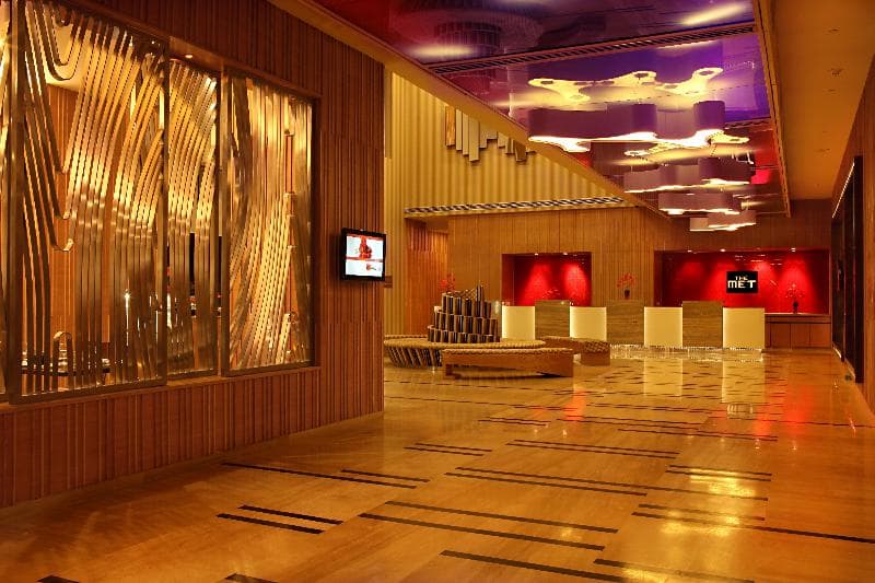 The Metropolitan Hotel & Spa 5