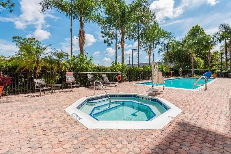 Hampton Inn & Suites Orlando-South Lake Buena Vista 4