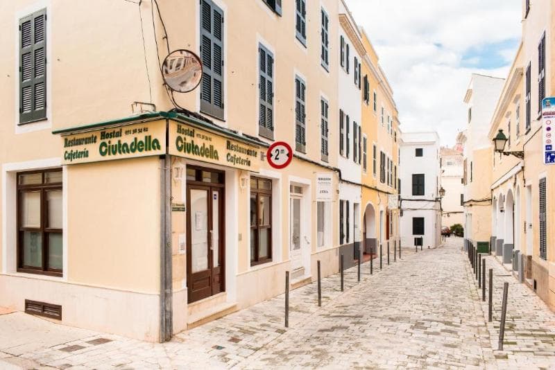 Sagitario Hostal Ciutadella 3