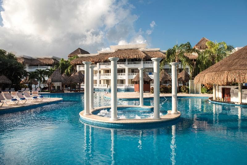 Grand Riviera Princess 3