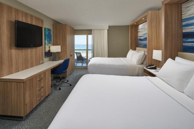 Crowne Plaza Melbourne-Oceanfront 5