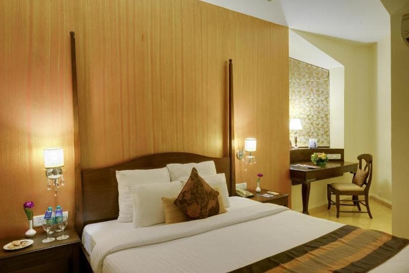 The Crown Goa photo 1